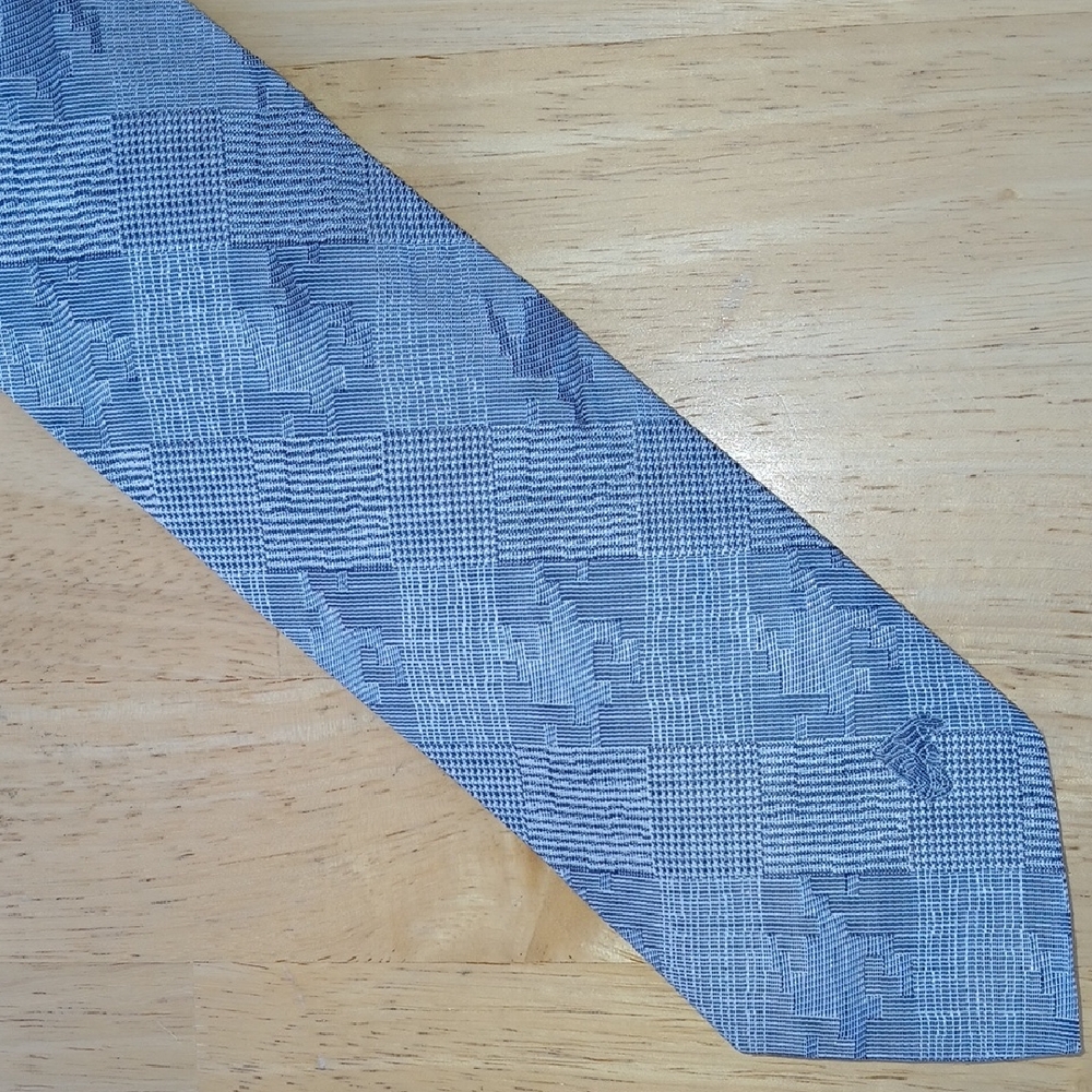 Versace Textured Gray Tie